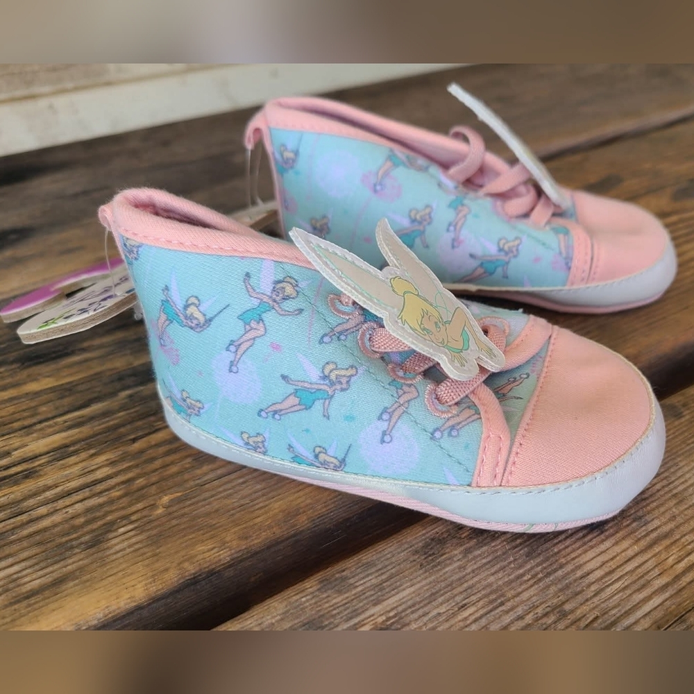 DISNEY TINKERBELL SZ 12-18M NWT LAVENDER GREEN TINK soft bottom crib shoes